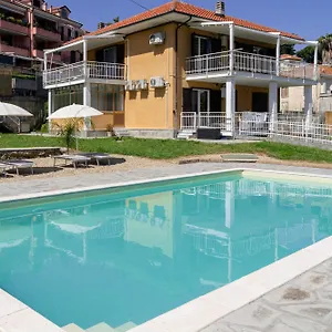 il-gattino-di-porto-apt-3-monolocale-veranda-piscina.hotelitalianriviera.com/