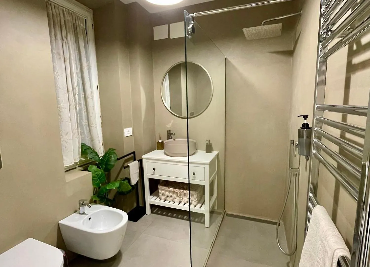 Appartamento PrivatehouseinRoma Italia